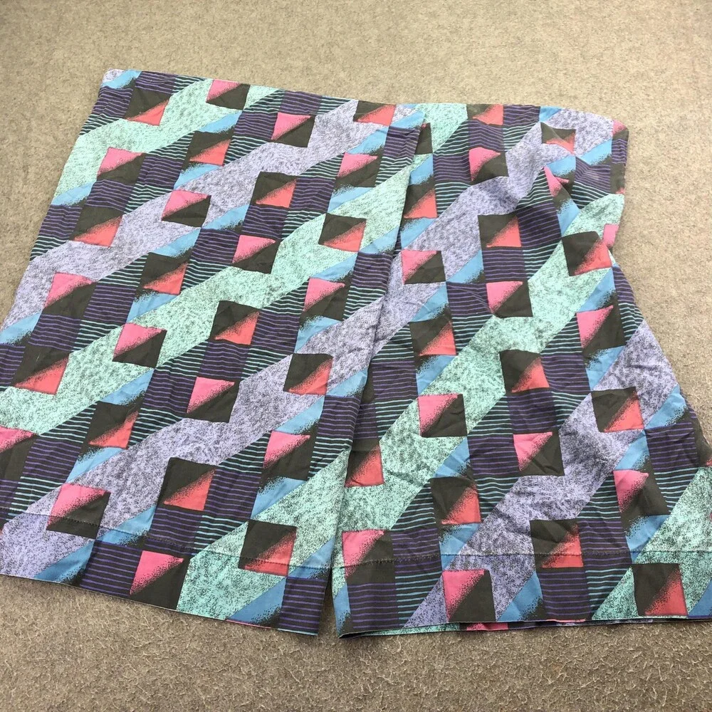 Vintage 1980s Geometric Pillowcases 20x26 Set Of 2 Multicolor Retro Bedding